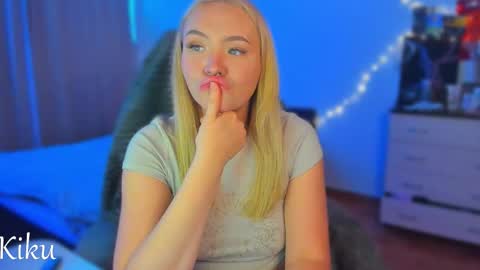 Kiku and Marii - online show from 10.10.25