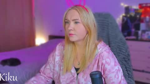 Kiku and Marii - online show from 10.12.25