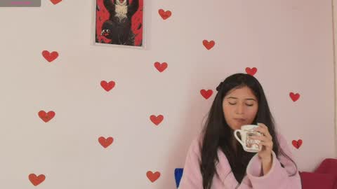 Snapshot of mari_mar69 chatting on 04.23.26 mari_mar69 online show from 04.23.26