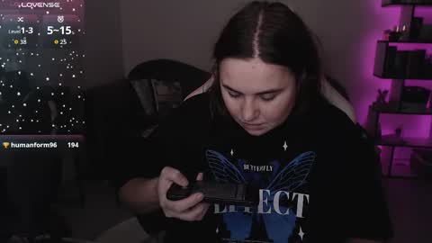 Snapshot of mari_moore7 chatting on 10.18.25 mari moore online show from 10.18.25