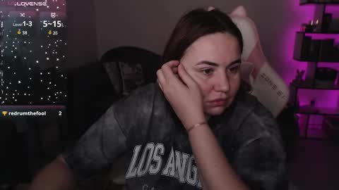 Snapshot of mari_moore7 chatting on 10.19.25 mari moore online show from 10.19.25