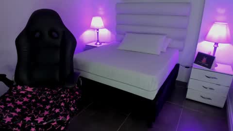 mari_salgado online show from 01.11.25