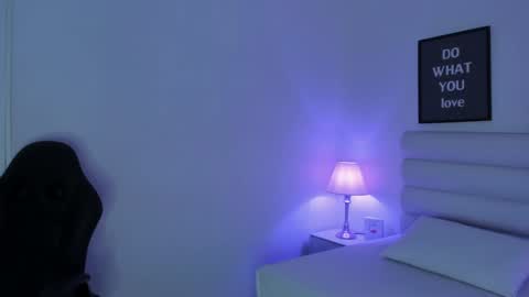 mari_salgado online show from 01.14.25