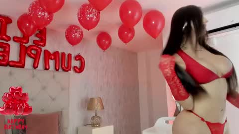 Snapshot of maria_angel01 chatting on 02.15.25 Maria Angel online show from 02.15.25