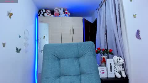 Snapshot of maria_camila77 chatting on 06.20.26 Maria camila online show from 06.20.26