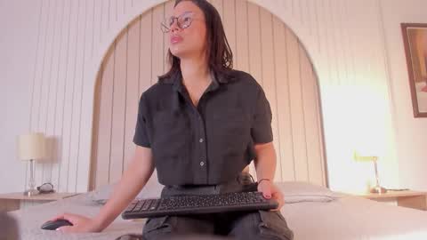 Maria  online show from 03.20.26