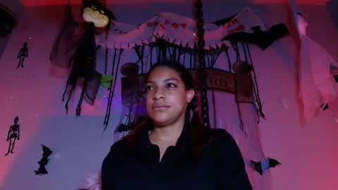 Snapshot of maria_rosee chatting on 10.15.25 ELI online show from 10.15.25