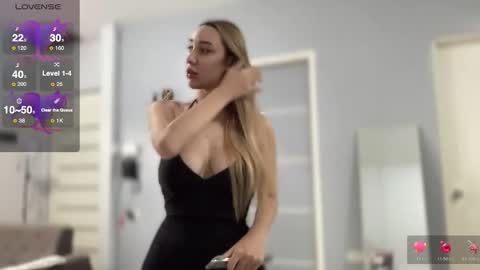 Snapshot of maria_sopia18 chatting on 01.07.26 Sopia Nicart online show from 01.07.26