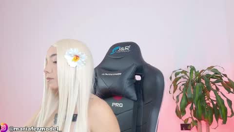 Maria Fer online show from 04.13.26