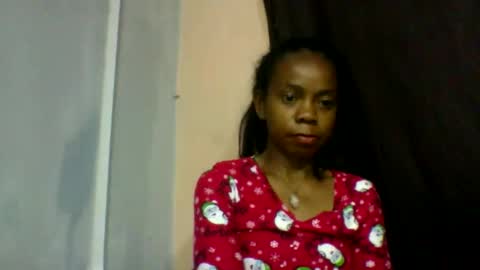 Snapshot of mariah642217 chatting on 05.11.26 mariah642217 online show from 05.11.26