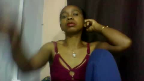 Snapshot of mariah642217 chatting on 05.13.26 mariah642217 online show from 05.13.26