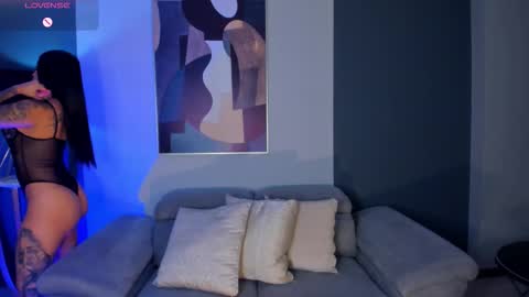 MARIA HERRERA  online show from 02.21.26