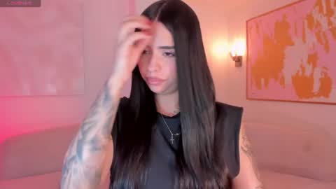MARIA HERRERA  online show from 06.26.26