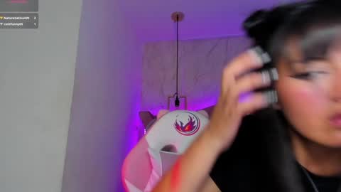   online show from 01.12.25