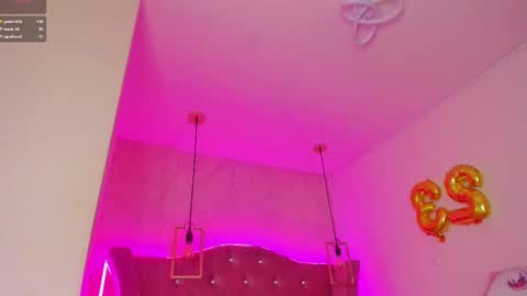   online show from 03.12.25