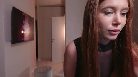 mariameella online show from 11.27.25