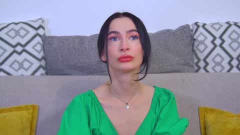 MariaMenson online show from 12.07.24