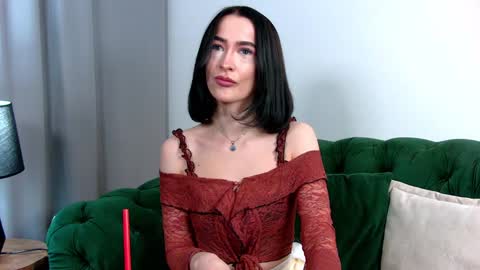 MariaMenson online show from 12.10.24