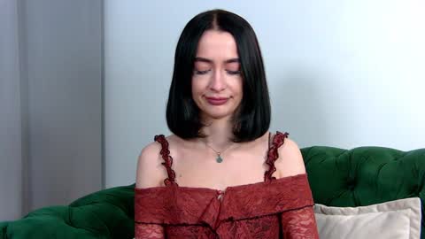 MariaMenson online show from 12.11.24
