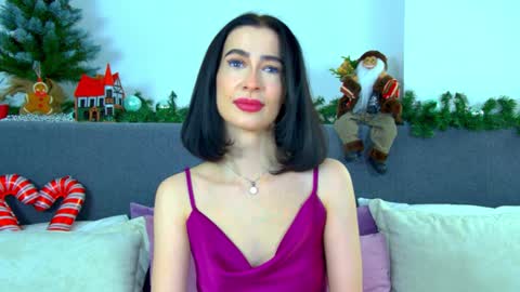 MariaMenson online show from 12.14.24