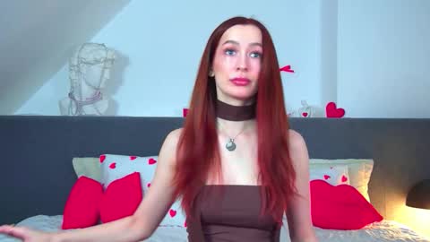 MariaMenson online show from 02.07.26