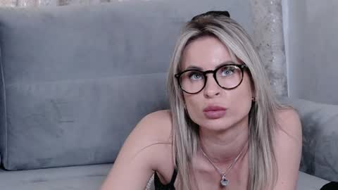 Maria online show from 12.26.24