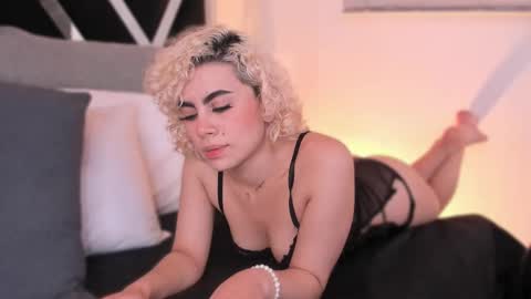 Marian online show from 09.18.25