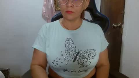mariana995649 online show from 02.01.25