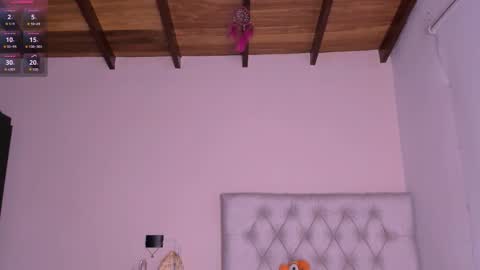 Snapshot of mariana__roe chatting on 03.03.25 Mariana Roe online show from 03.03.25