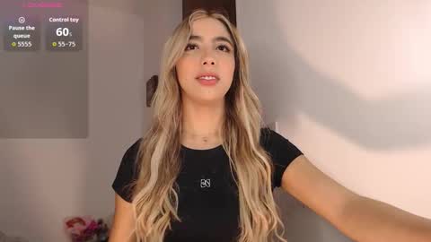 Mariana online show from 12.05.25