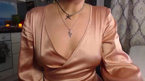 MarianaMur online show from 12.02.25