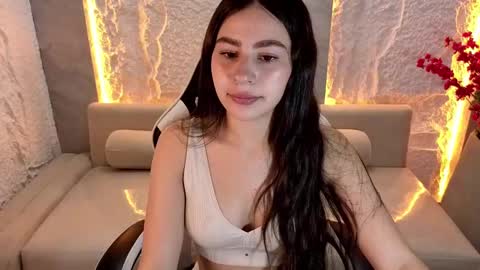 Mariana  online show from 09.18.25