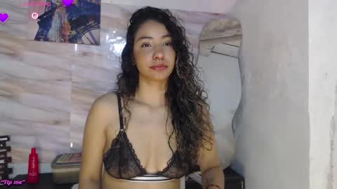 Snapshot of mariana_turner chatting on 09.11.25 Mariana turner online show from 09.11.25