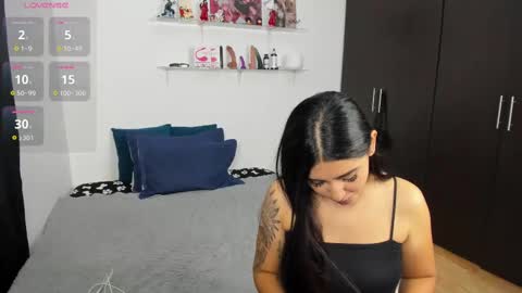 MARIANA Y VALENTINA online show from 09.09.25