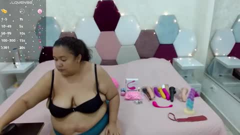 mariana online show from 02.23.25