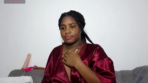 marianaee online show from 10.28.25