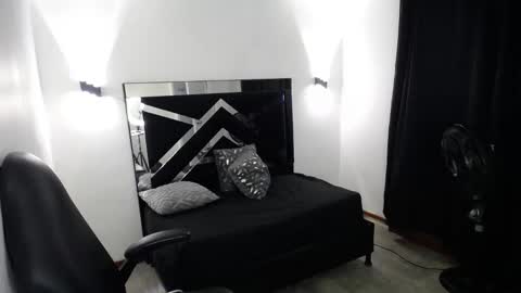 Mariana online show from 03.03.26