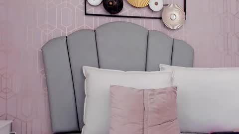 Snapshot of marianasanz chatting on 03.01.25 Mariana online show from 03.01.25