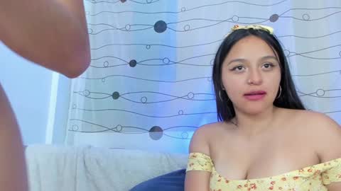 Mariana Vargas online show from 01.20.25