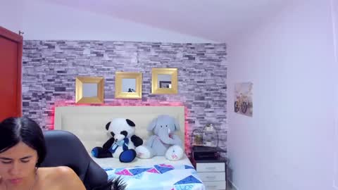 Snapshot of marianaxxx__ chatting on 03.06.25 Mariana online show from 03.06.25