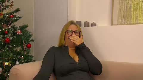 Maria online show from 12.17.24