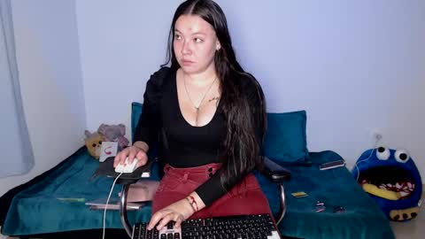 Snapshot of marianna__777 chatting on 09.21.25 Mariana online show from 09.21.25