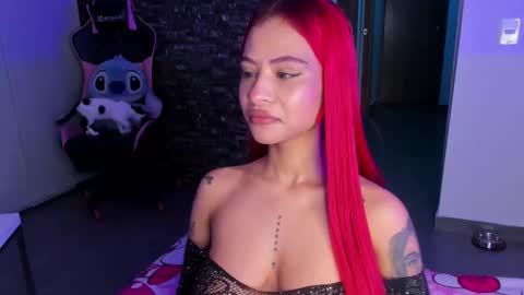 Snapshot of marianne__ chatting on 10.06.25 M A R I A N E online show from 10.06.25