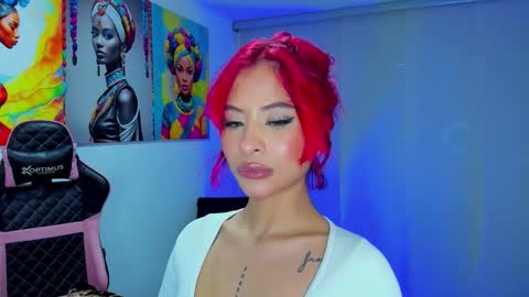 M A R I A N E online show from 01.08.26