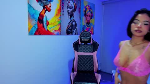 M A R I A N E online show from 02.17.26