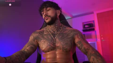 Mariano Costa online show from 10.18.25