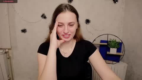 Snapshot of mariatess_ chatting on 02.15.26 Mariia online show from 02.15.26