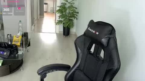 Snapshot of maribor5879 chatting on 09.26.25 maribor5879 online show from 09.26.25