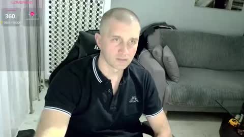 Snapshot of maribor5879 chatting on 06.15.26 maribor5879 online show from 06.15.26