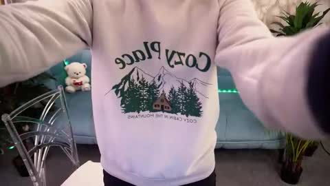 Snapshot of marich_ka chatting on 10.03.25 MaRich Ka online show from 10.03.25